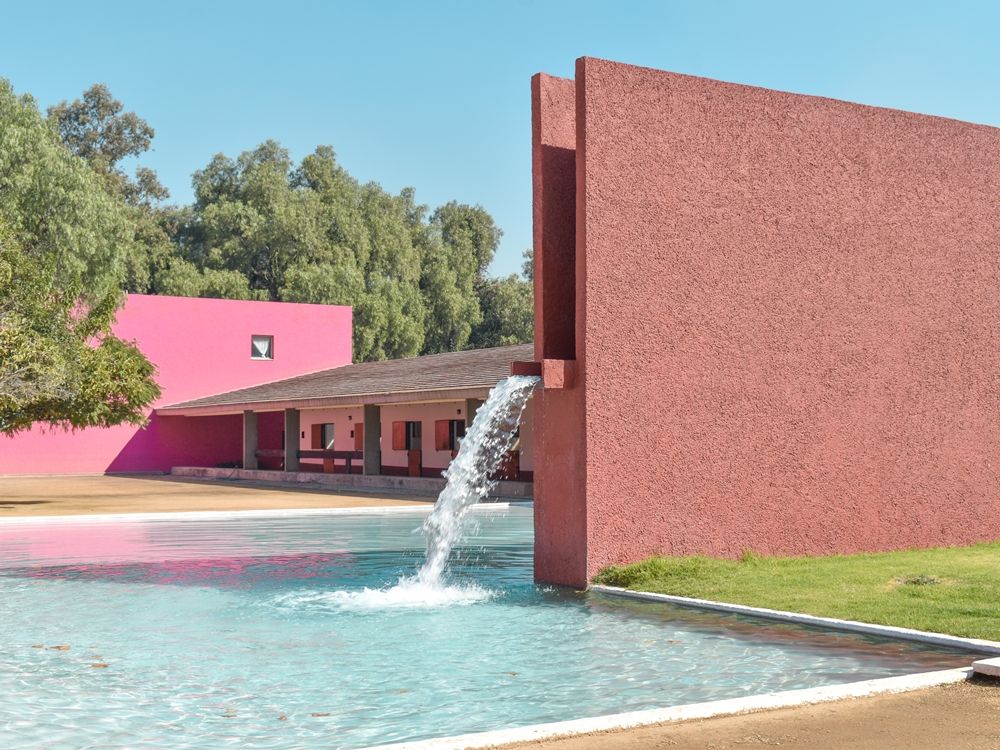 美品　ルイスバラガン邸ガイド　Luis Barragan 英語 美品 ルイスバラガン邸ガイド Luis Barragan 英語