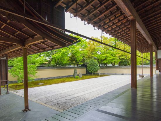 大徳寺黄梅院 特別公開 織田信長や豊臣秀吉ゆかりの歴史スポットへ 千利休作庭の名庭と桃山時代の芸術を堪能（3/27～5/17）＜京都市北区紫野大徳寺町＞