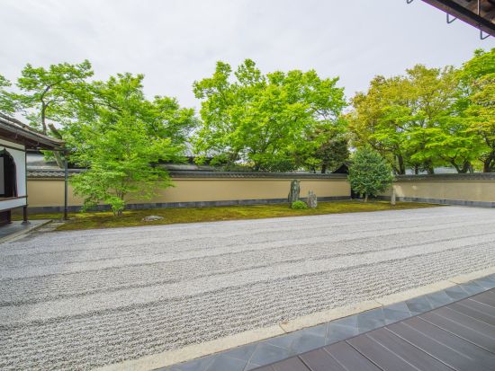 大徳寺黄梅院 特別公開 織田信長や豊臣秀吉ゆかりの歴史スポットへ 千利休作庭の名庭と桃山時代の芸術を堪能（3/27～5/17）＜京都市北区紫野大徳寺町＞