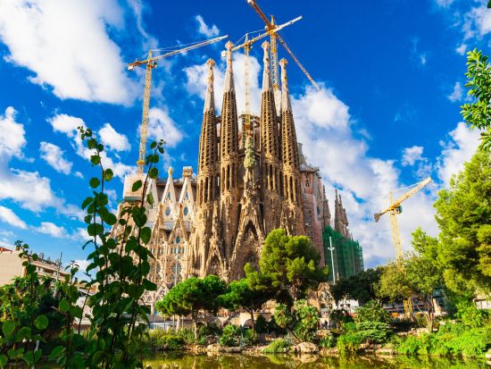 【鐘塔アクセス選択可】サグラダ・ファミリアチケット予約・前売り券 ＊申込と同時に即予約確定