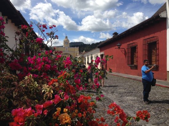 アンティグア市内 ウォーキングツアー＜日本語ガイド／アンティグア発＞