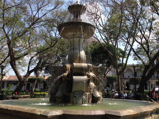 アンティグア市内 ウォーキングツアー＜日本語ガイド／アンティグア発＞