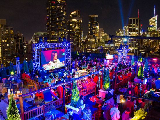 230 Fifth ルーフトップバー（230 Fifth Rooftop Bar） 入場チケット事前予約＜ドリンク2杯付き＞