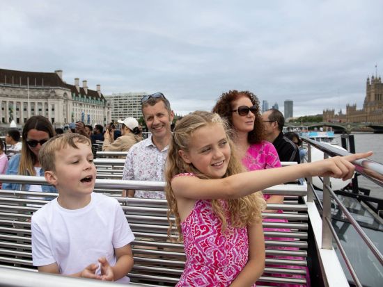 テムズ川 乗り降り自由1日乗船チケット byシティクルーズ＜24時間有効＞　*当日予約OK