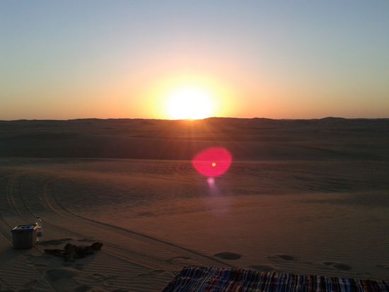 砂漠の夕陽