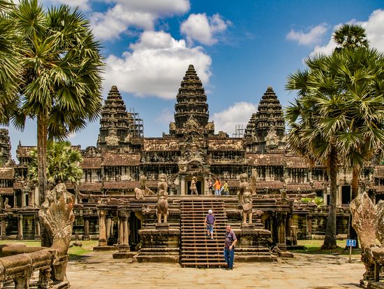 Siem Reap_Angkor Wat_shutterstock_620568230