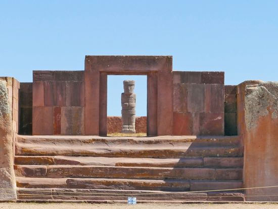 Blivia_Uyuni_shutterstock_1435096529