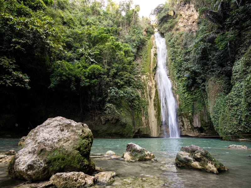 Cebu_Mantayupan fall_AdobeStock_273959905