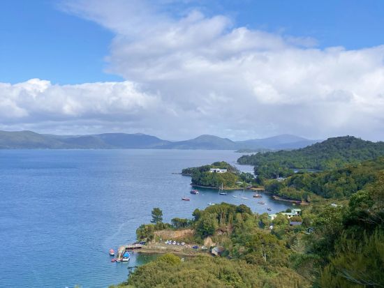 クイーンズタウン⇔ブラフ港 送迎サービス　スチュアート島フェリー乗船券付き！空港送迎も選択可能＜貸切／日本語ドライバー／クイーンズタウンorオーバン発＞