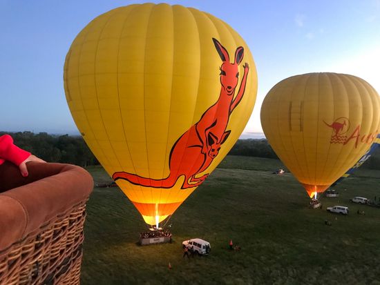 Hot_Air_Balloon_cairns_looking_down_on_two_ballloons