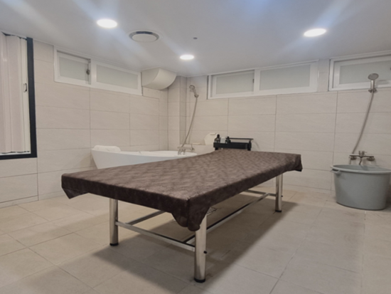 bboyan「ポヤン」個室アカスリ体験！マッサージ付きコース＋ブラジリアンワックスオプションあり＜9時から予約可／個室施術／女性専用／フェギ駅10分＞