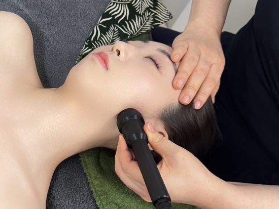 Return to spring「リターン・トゥ・スプリング」 ヘッドスパ＆エステ　ベテランエステティシャンによるリフレッシュ体験＜日本語可／鍾路3街駅＞