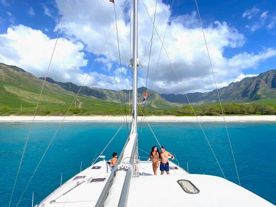 シュノーケリングクルーズ　透明度の高い西オアフの海でクルージング！貸切プランあり＜昼食＆ドリンク（アルコール含む）付き／1～6名／コオリナマリーナ発＞