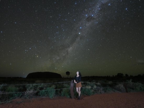 ウルル星空観測ツアー　ウルル・カタジュタ国立公園で南半球の星座観測や星空撮影を満喫！プロカメラマンによる撮影データもプレゼント＜英語ガイド＞