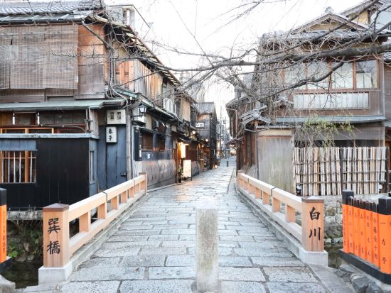 貸切観光タクシー 行きたいところに自由にいけるフリープラン＜4～6人乗り普通車・9人乗りジャンボタクシー／3～7時間＞by 興進タクシー