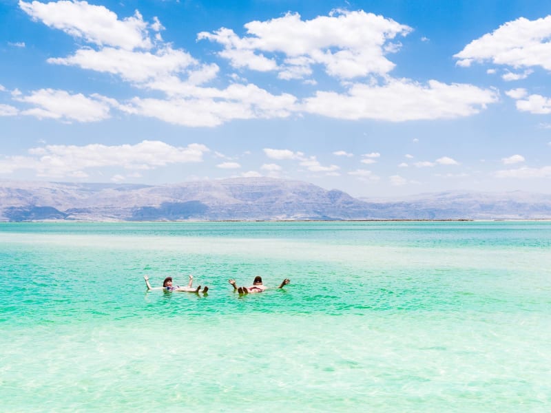 Jordan_Deadsea_shutterstock_644914390