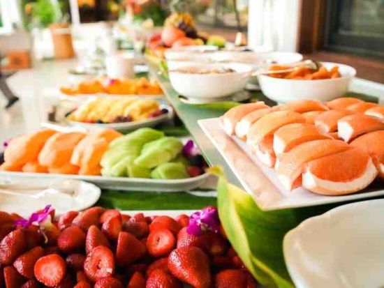 ハウス・ウィズアウト・ア・キー　食事券&事前予約　緑豊かなオーシャンビューのレストランで優雅なひとときを＜朝・昼・夕／ハレクラニ内＞