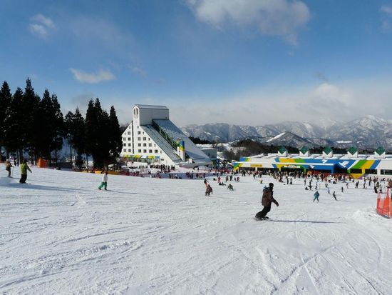 NCYWB_410e262c-c3f6-4cf6-8444-86_resized