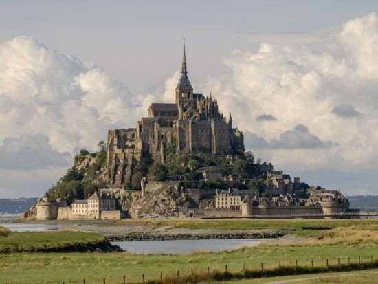 モン・サン・ミッシェル修道院 入場チケット　オプションで日本語オーディオガイド選択可 ＜Eチケット／時間指定なし＞