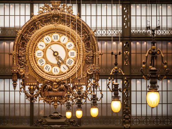 France_Paris_Musee_D_Orsay_Clock_shutterstock_189548159