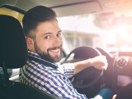 【空港送迎】パリ空港（シャルル・ド・ゴール空港など）⇔ パリ市内 ＜貸切／英語ドライバー＞※前日予約OK