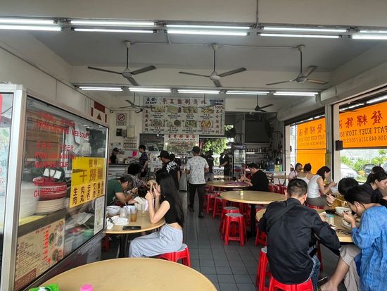 朝食レストラン　イメージ