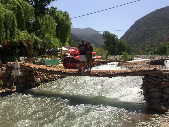 ウリカ渓谷＆セティファティマの滝日帰りツアー　ハイアトラス山脈の景勝地で自然と文化を満喫＜貸切／英語ガイド／マラケシュ発＞