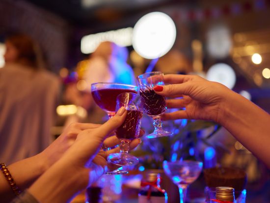 コオラウ蒸留所見学ツアー　ハワイ唯一のウイスキー蒸留所「コオラウ蒸留所」の内部を見学！ウイスキー試飲付き♪＜1時間／英語ガイド＞