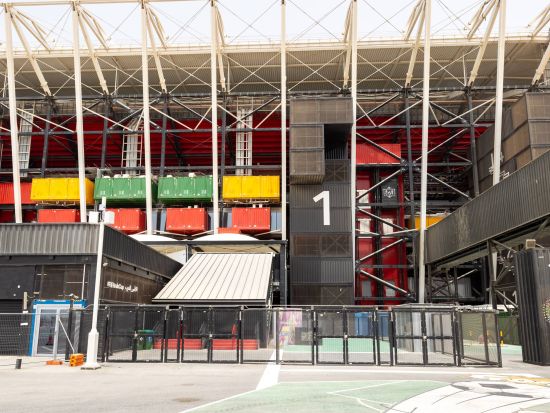 【貸切】サッカーファン必見！2022ドーハW杯の興奮を再び体験！スタジアム訪問ツアー＜ドーハ発／英語ガイド／送迎付き＞