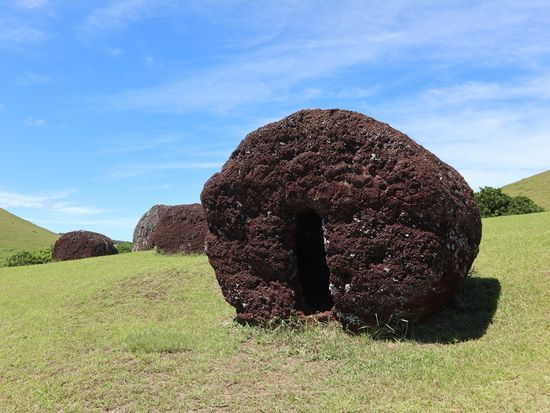 Chile_Easter Island_プカオ_pixta_62369932_M