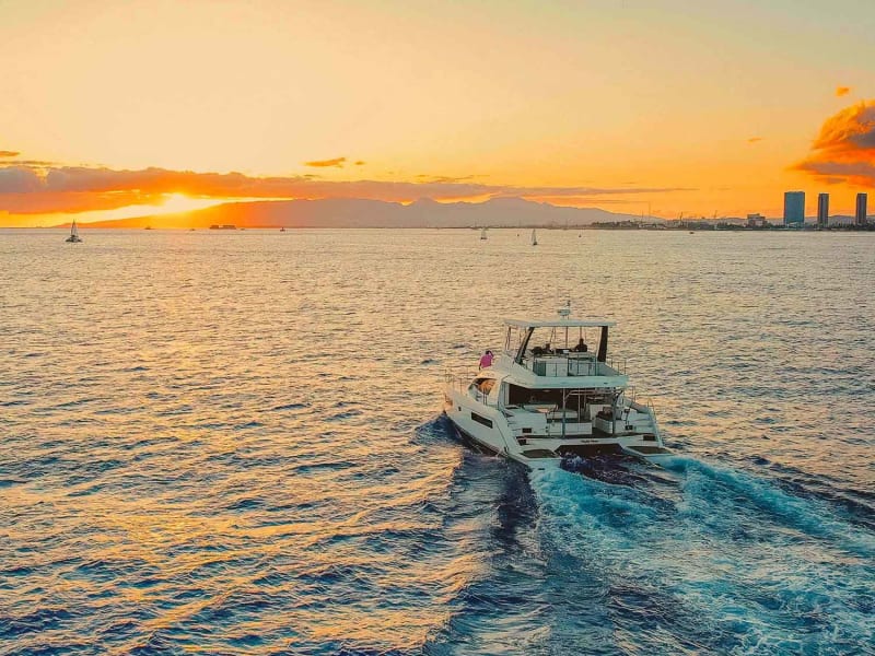 mana_cruises_waikiki_sunset08