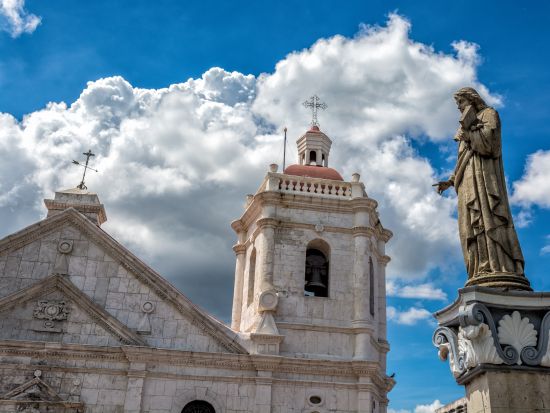 セブ・イングリッシュ・スクール1日体験留学　生きた英語を学べるマンツーマンレッスン　市内観光付き実践プランあり