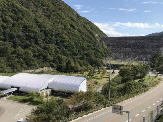 【4/26(日)限定】御母衣ダムと荘川桜の伝承・～五箇山豆腐山菜料理付き＆相倉合掌造り集落自由散策～＜金沢発着＞