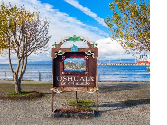 ウシュアイア半日観光ツアー　ラ・ミッション地区散策＋ル・マルティアル自然保護区でウォーキングを満喫！＜英語またはスペイン語ガイド／ウシュアイア発＞
