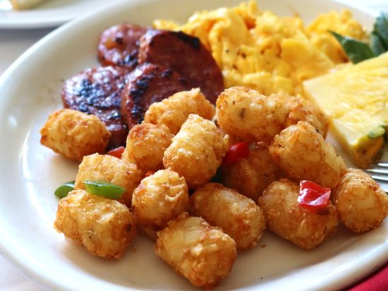 フレスコイタリアンレストラン　食事券＆事前予約　朝食の王道メニューを盛り込んだアメリカンなモーニングセット！＜朝食／ヒルトン・ハワイアン・ビレッジ内＞