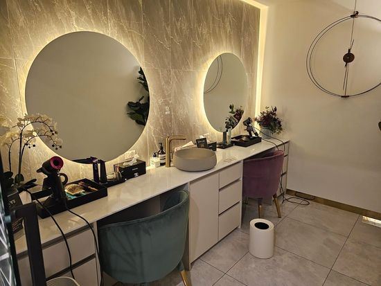 934714ee-45fb-4e5b-820a-509544bd1d2b