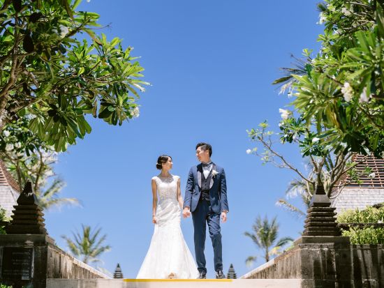 リゾートフォトプラン＠ザ・リッツ・カールトンバリ　ビーチフロントの極上リゾートで一生の思い出作りを☆安心のワタベウェディングがプロデュース＜日本語対応／半日＞