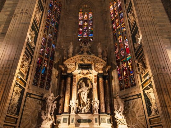 ミラノ・ドゥオーモ 屋上テラス＋博物館：優先入場チケット事前予約 ＊申込と同時に即予約確定