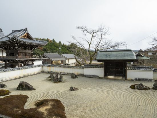 山口をめぐる半日タクシー観光　瑠璃光寺五重塔＋山口市菜香亭＋常栄寺雪舟庭＋山口ザビエル記念聖堂など＜3時間／湯田温泉駅発着＞by NTAトラベル