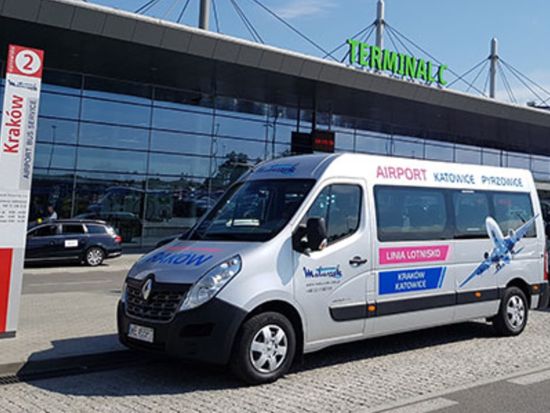 【空港シャトル】カトヴィツェ空港 ⇔ クラクフ市内 ＜乗合／英語ドライバー＞