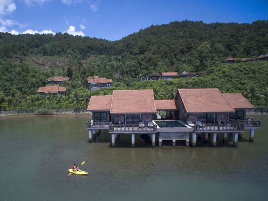 ヴェダナ ラグーン リゾート＆スパ　5つ星リゾートで過ごす6時間　無料アクティビティ付き ＜日本語ガイド付き選択可／ダナンまたはホイアン発＞