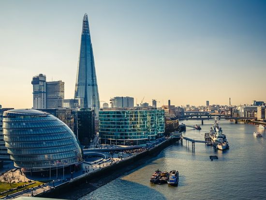 uk_london_shard_shutterstock_222417766
