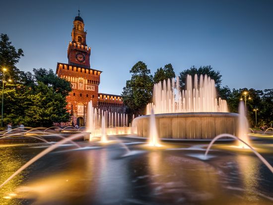 Italy_Milan_Sforza Castle_Dusk_shutterstock_1007326042