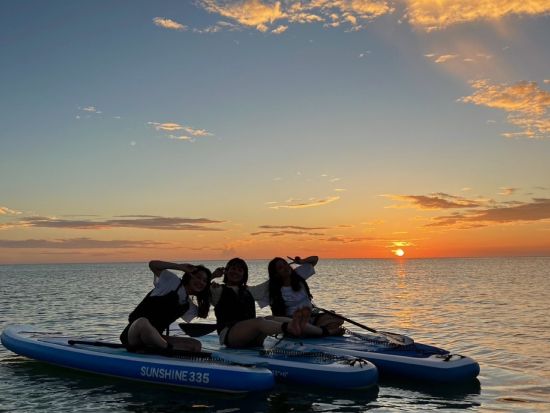 ウミガメシュノーケリング＋サンセットSUPツアー　昼夕で変わる海の表情を楽しむ欲張りプラン＜5～6時間／宮古島＞