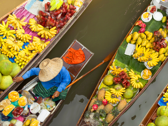 水上マーケット