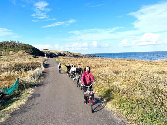五島列島 小値賀島・斑島 半日サイクリングツアー　初心者向け おすすめ観光スポットめぐりや島の暮らしに触れるゆったり自転車旅 ＜午前発／約3時間／小値賀町＞