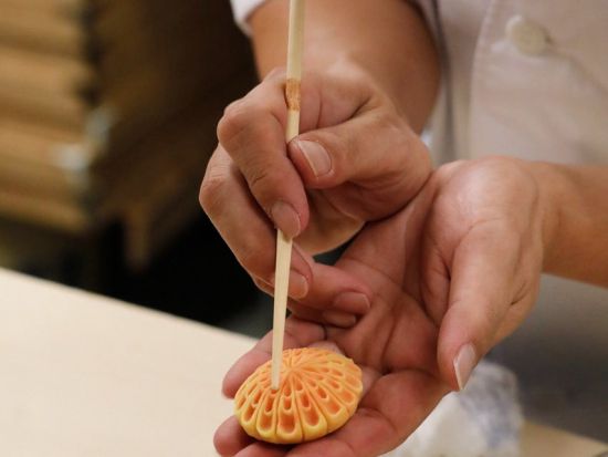 プライベート和菓子作り体験 美しい庭園と抹茶も堪能＜貸切／京都市西京区＞