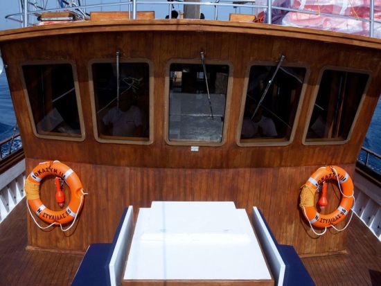 リトルベニス＆アギオスステファノス半日クルーズ　ミコノスの人気スポットを海から満喫！＜4～10月／約5時間／昼食付き／英語／ミコノス島発＞