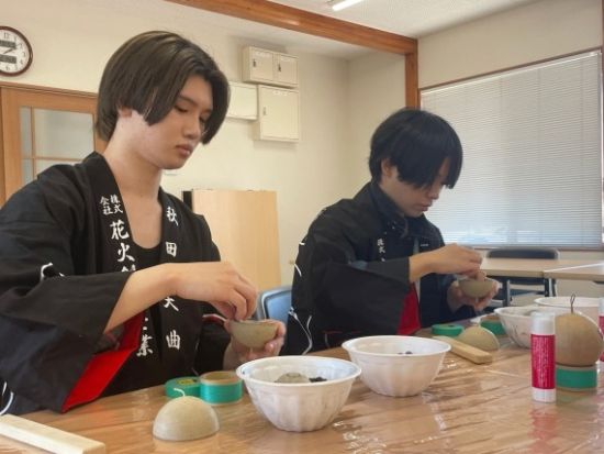 大曲花火師体験とプライベート花火鑑賞 花火工場見学＆模型玉づくり体験！＜夕食付／大曲市＞