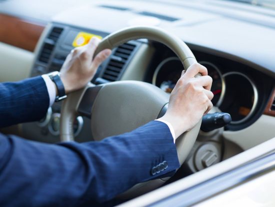 【空港送迎】ハマド国際空港  ⇔ ドーハ市内または郊外 ＜貸切／英語ドライバー＞